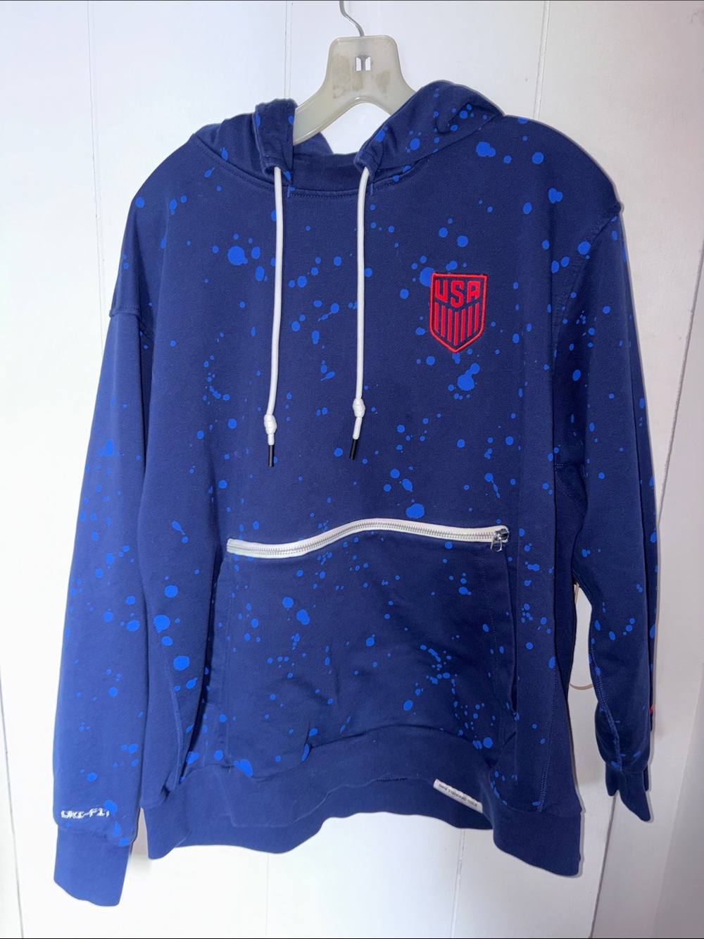Nike Men’s Navy Blue Splatter Hoodie size Xl